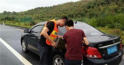 莎车汽车送油送水